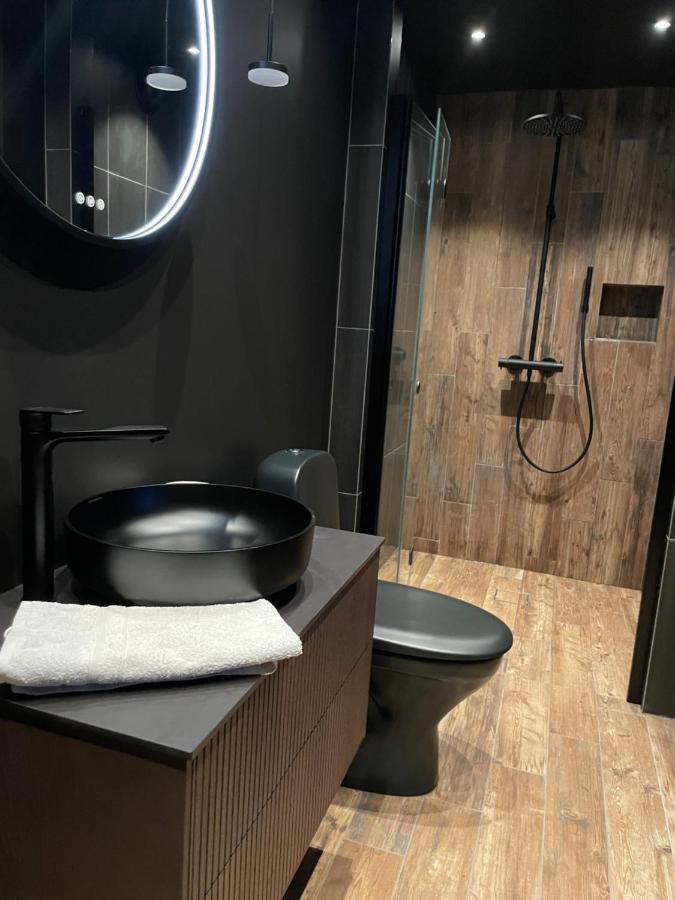 Laegenhet Soeder Om Landsvaegen A Apartment Skivarp Екстериор снимка